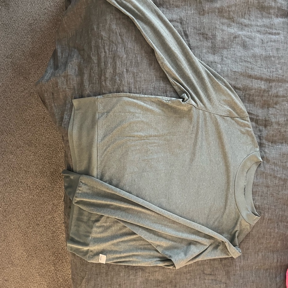Women's Long Sleeve Top in sage green
